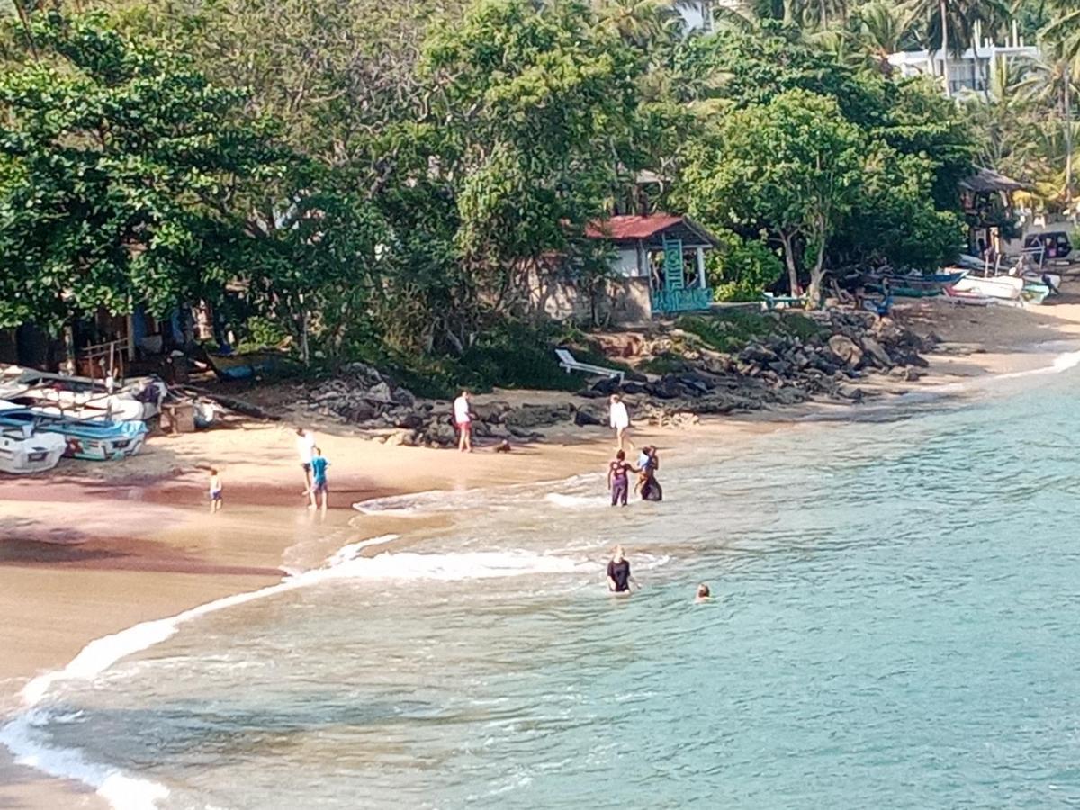 Surf Paradise Tangalle Extérieur photo