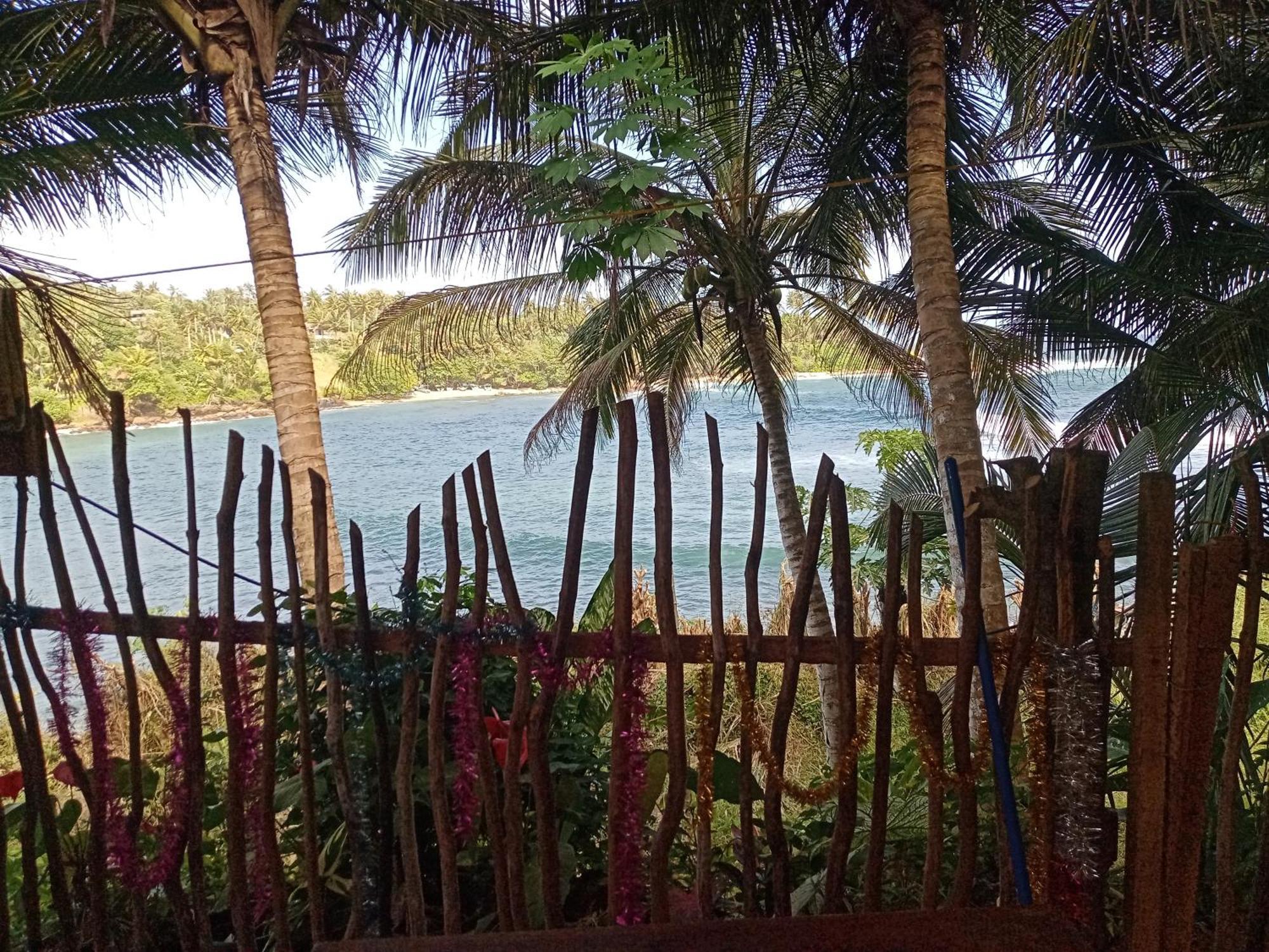 Surf Paradise Tangalle Extérieur photo