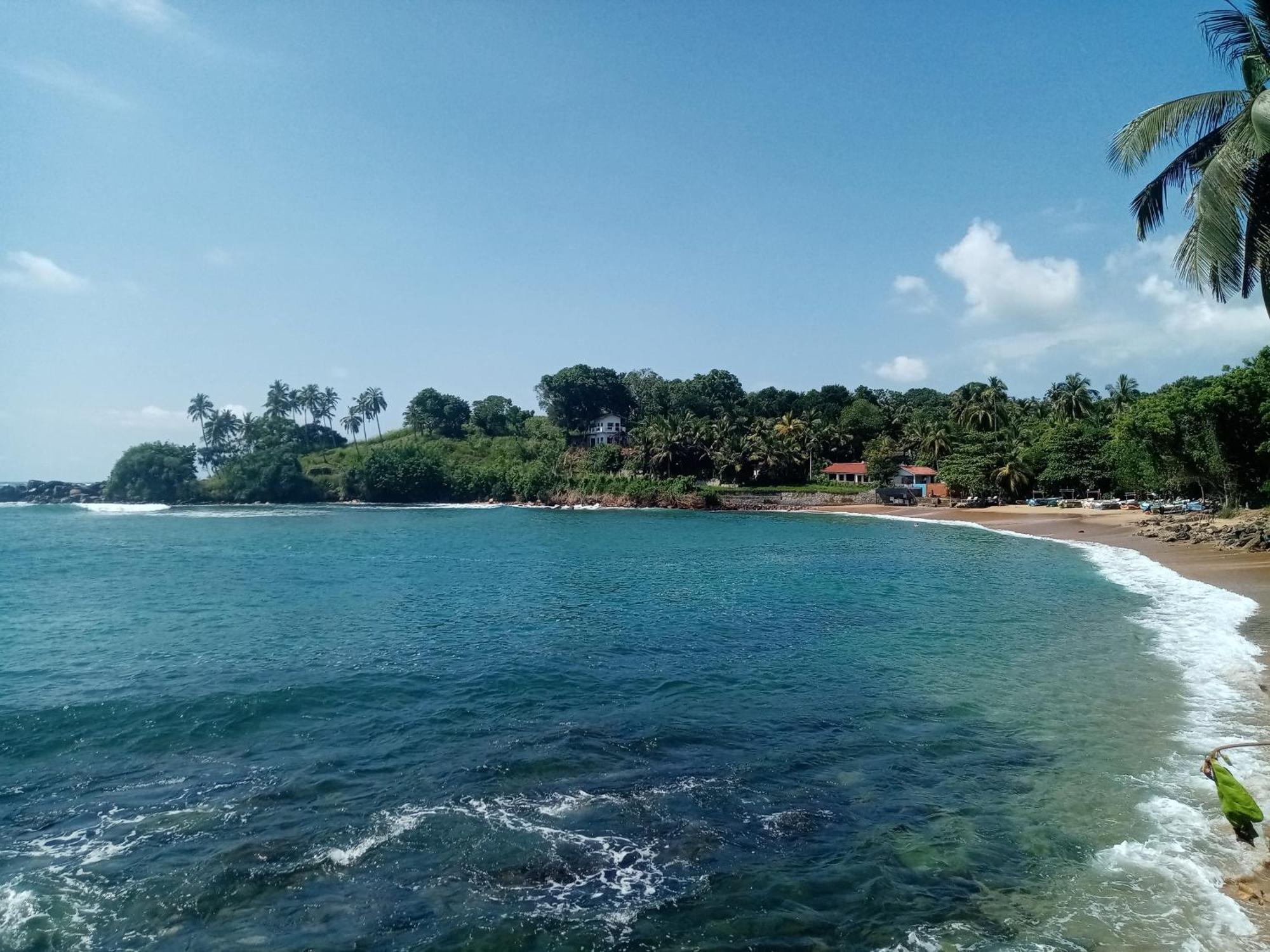 Surf Paradise Tangalle Extérieur photo